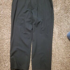 Hagger Men's 4-Way Stretch Classic Fit Flat Front Dress Pants 40 x 30